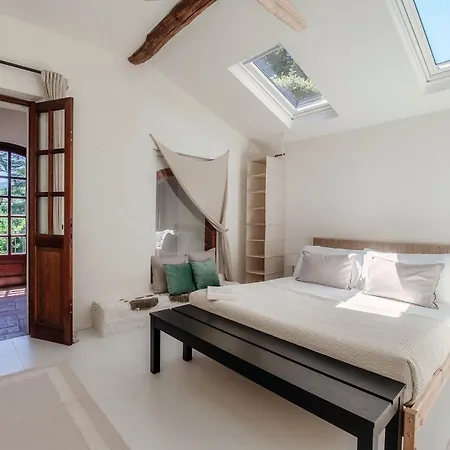 Casa Mina - By Myhomeincomo *